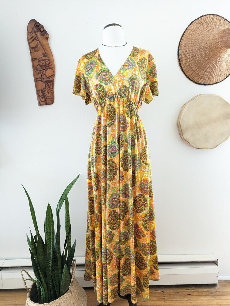 Vintage Retro Maxi